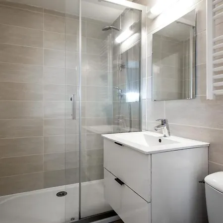 Studio 150m From The - - Welkeys Apartment